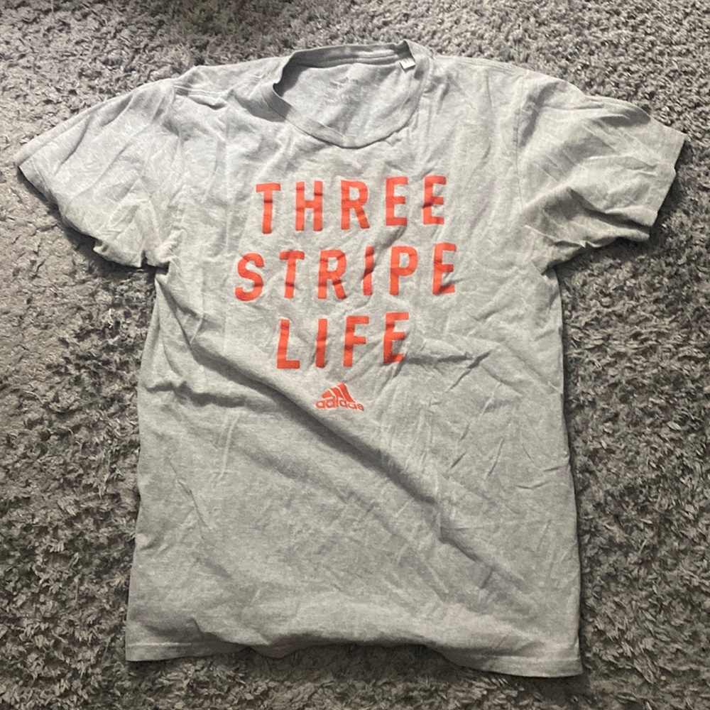 Adidas Three stripe life grey t-shirt size mens medium